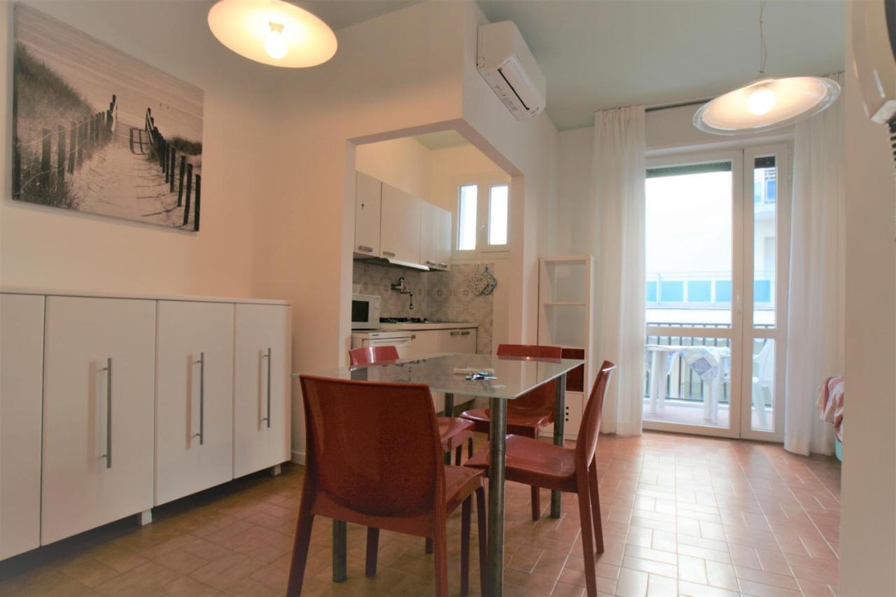 El Palmar Fronte Mare Apartment Lido di Jesolo Bagian luar foto